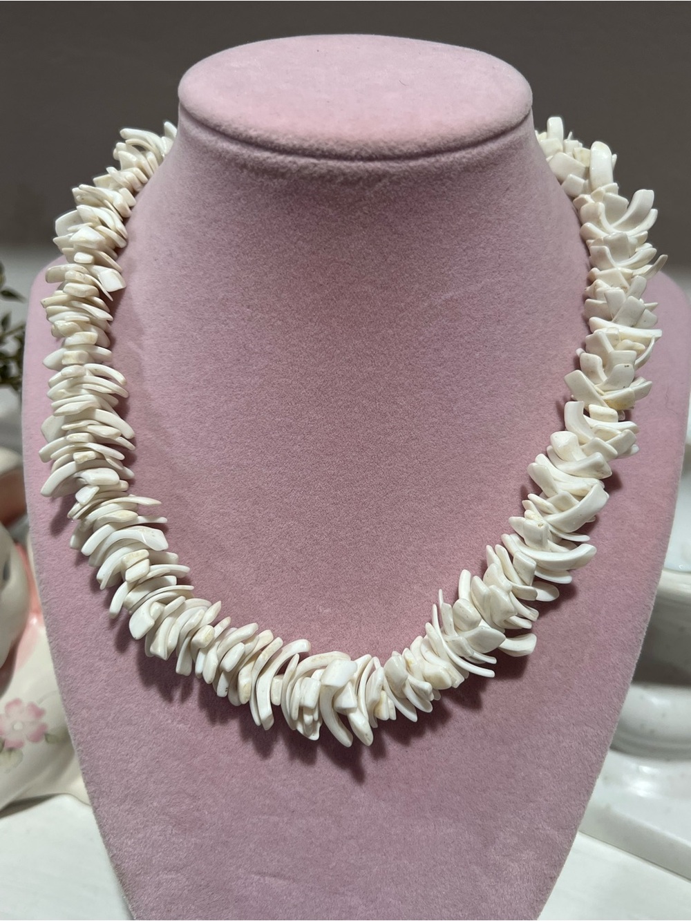White Shell Chip Necklace - Women Jewelry